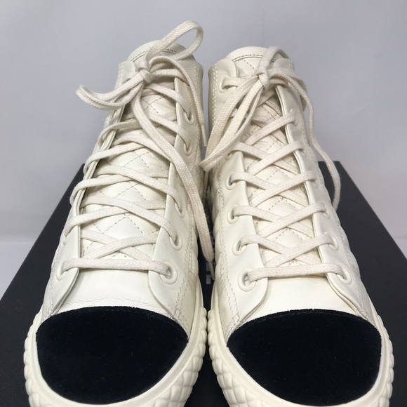 CHANEL 21B Quilted Lambskin High Top Sneaker Ivory Black Suede Cap Toe Size 37.5 - Picture 4 of 12